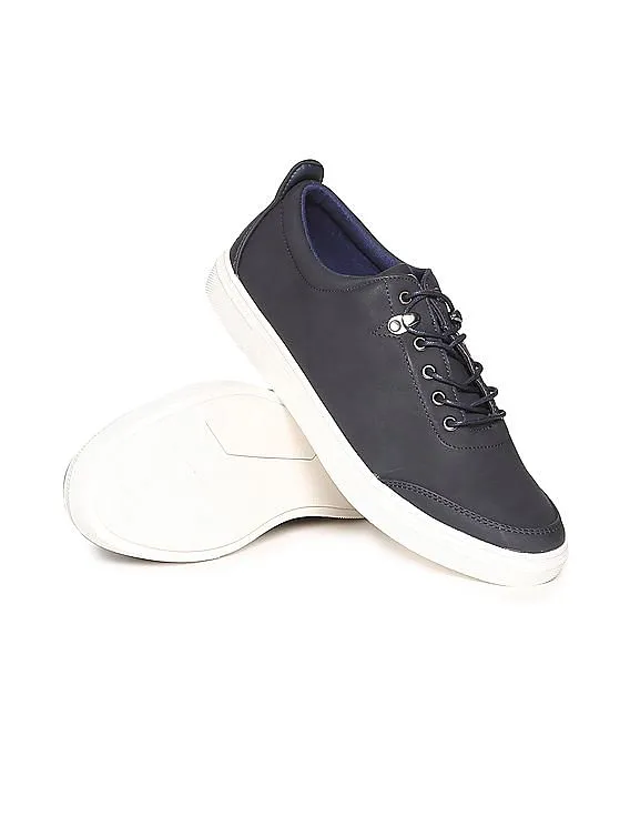 Aeropostale Contrast Sole Low Top Sneakers