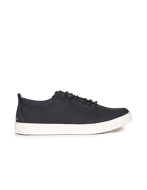 Aeropostale Contrast Sole Low Top Sneakers