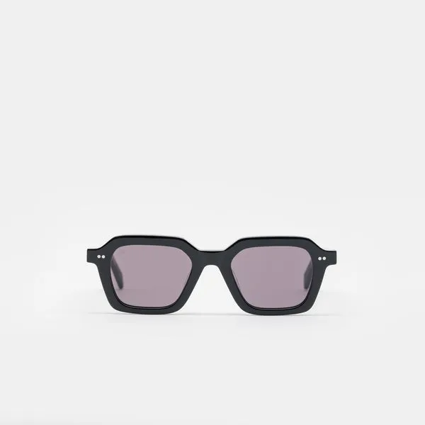 Akila Era Sunglasses in Black