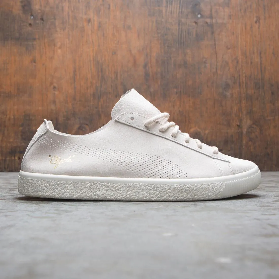 BAIT x PUMA Men Clyde (white / swan gold)