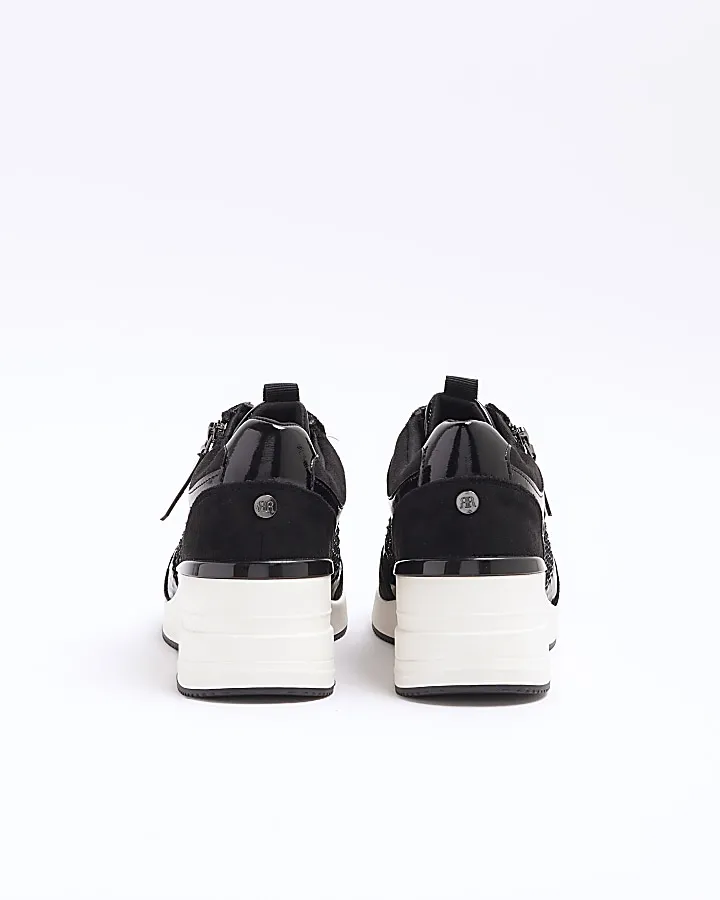 Black mesh panel zip wedge trainers