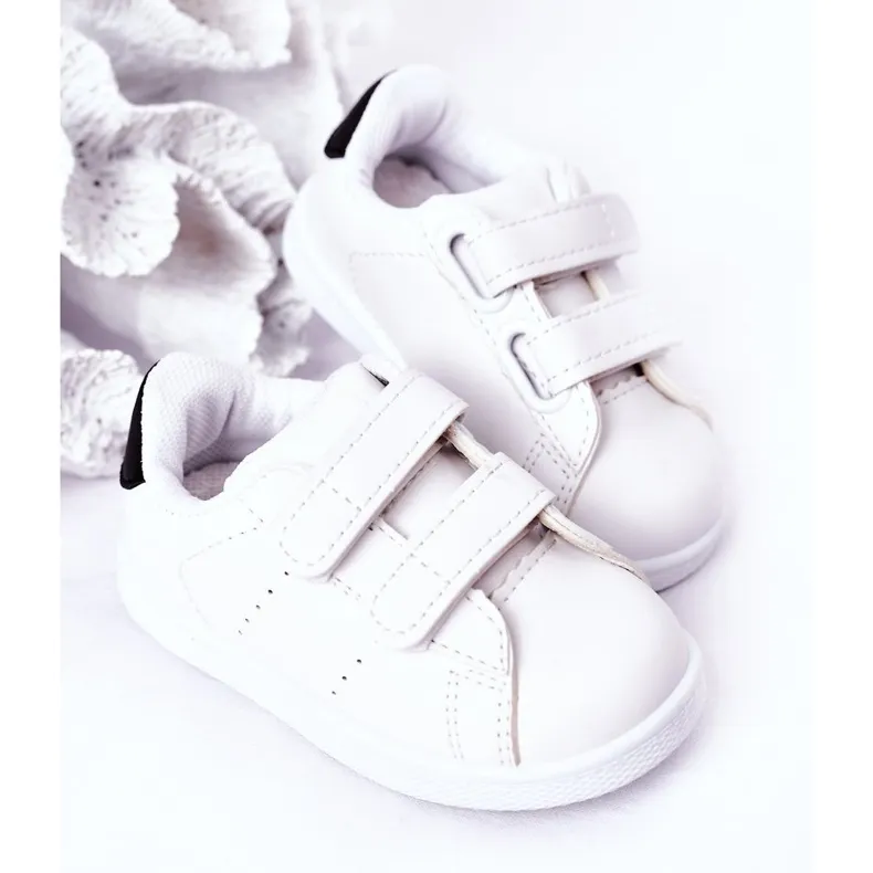 Children's black and white California sneakers with Velcro