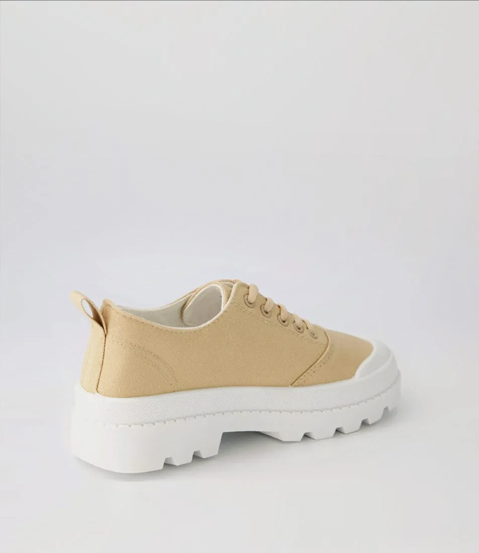 I LOVE BILLY Ilysse Natural Canvas Sneakers