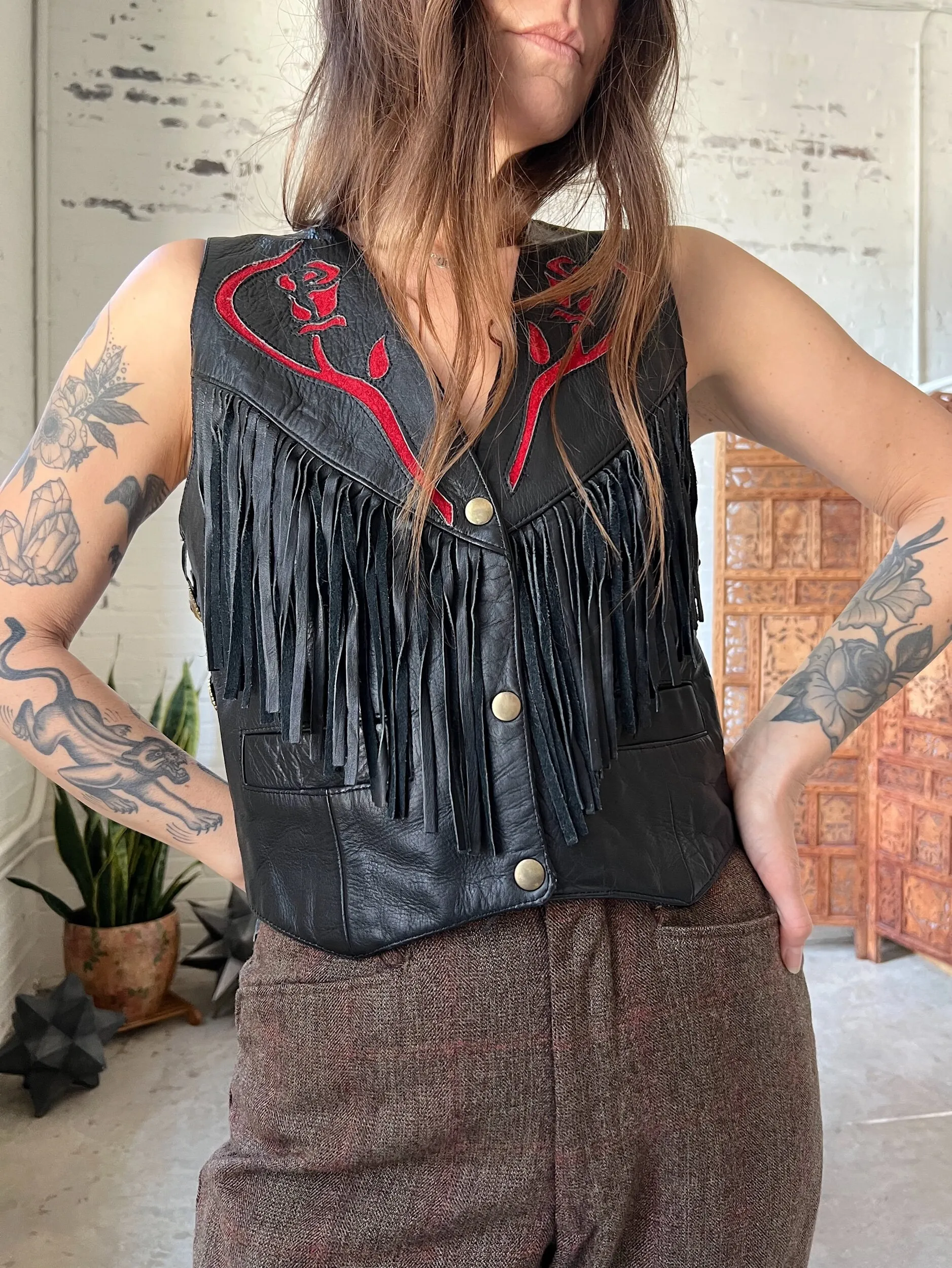 Leather fringe biker vest w/suede rose inlay, small-