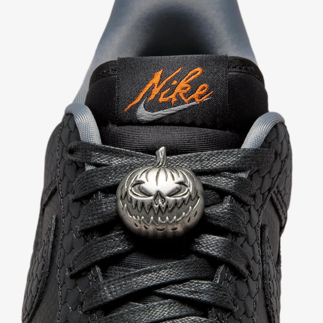 Nike Air Force 1 Low Halloween Black Smoke Grey Green Strike FQ8822-084