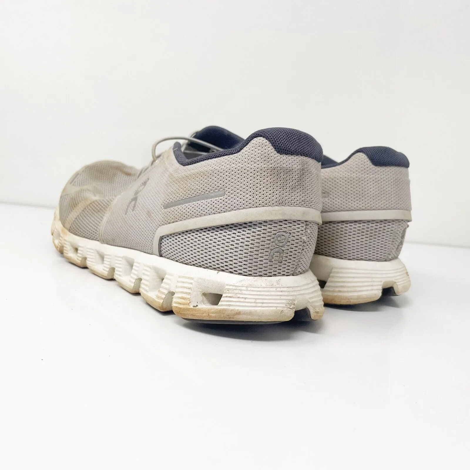 On Mens Cloud 5 Gray Running Shoes Sneakers Size 9
