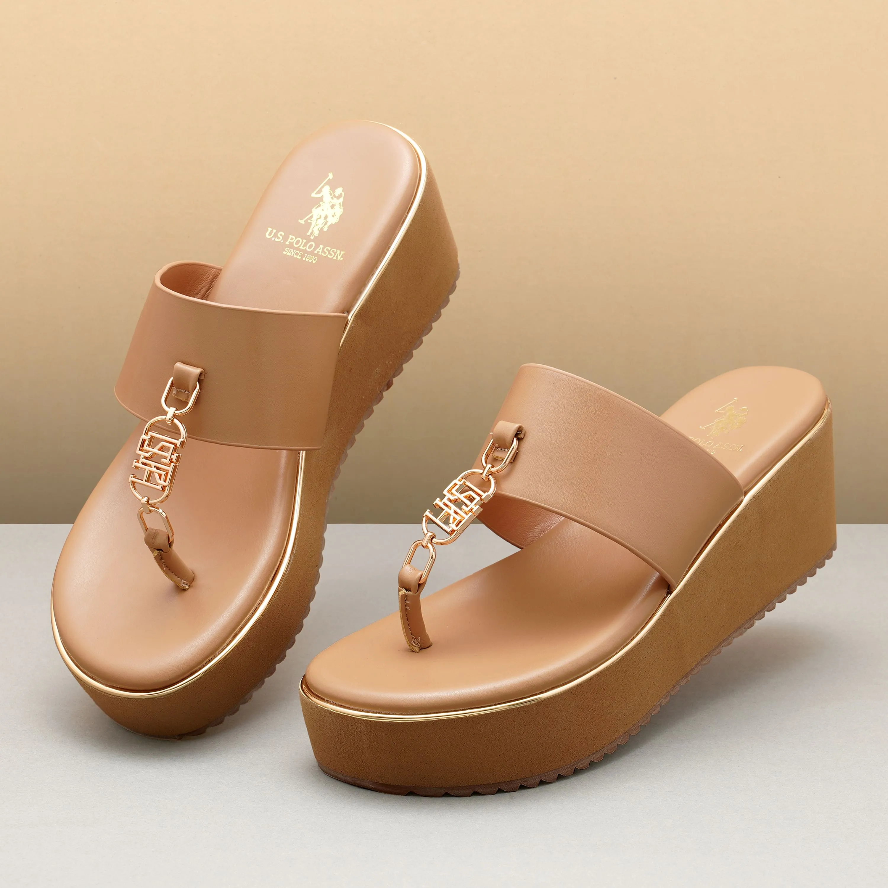 U.S. Polo Assn. Toe Separator Alessia Wedge Sandals