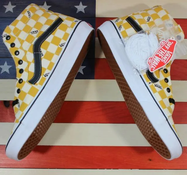 VANS Sk8 Hi Skate Shoe Yolk-Yellow/True-White/Black Plai...