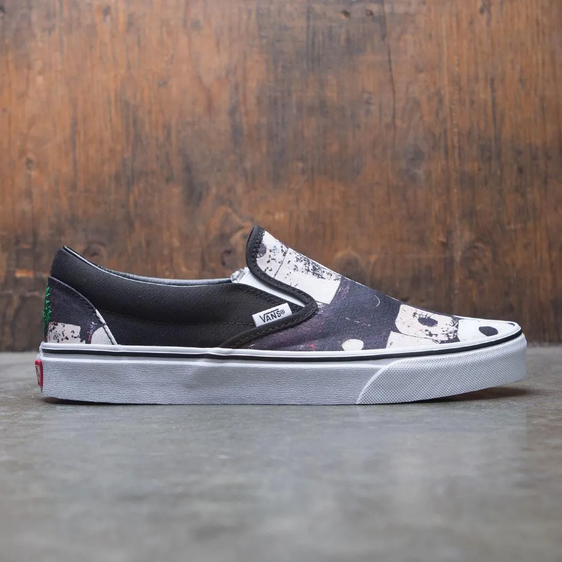 Vans x A Tribe Called Quest Men Classic Slip-On - ATCQ (black)