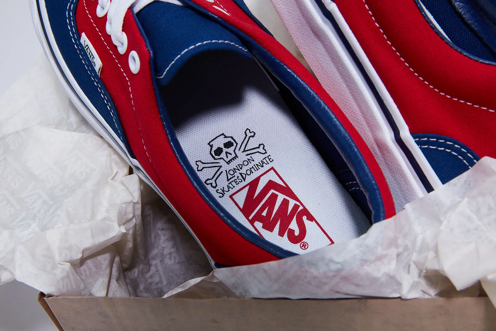 vans x london calling era~ US7, US7.5, US8, US8.5, US9, US9.5, US10, US10.5