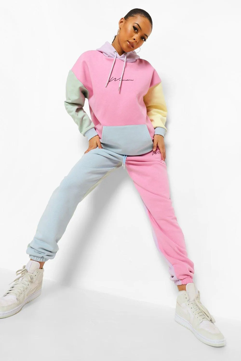 Woman Embroidered Pastel Colour Block Joggers